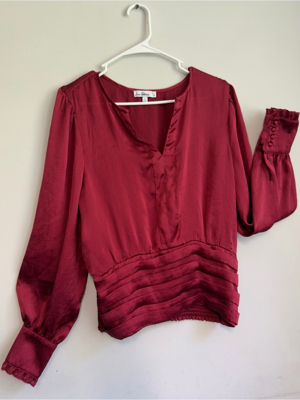Sam Edelman Burgundy Satin V Neck Smocked Waist Blouse L